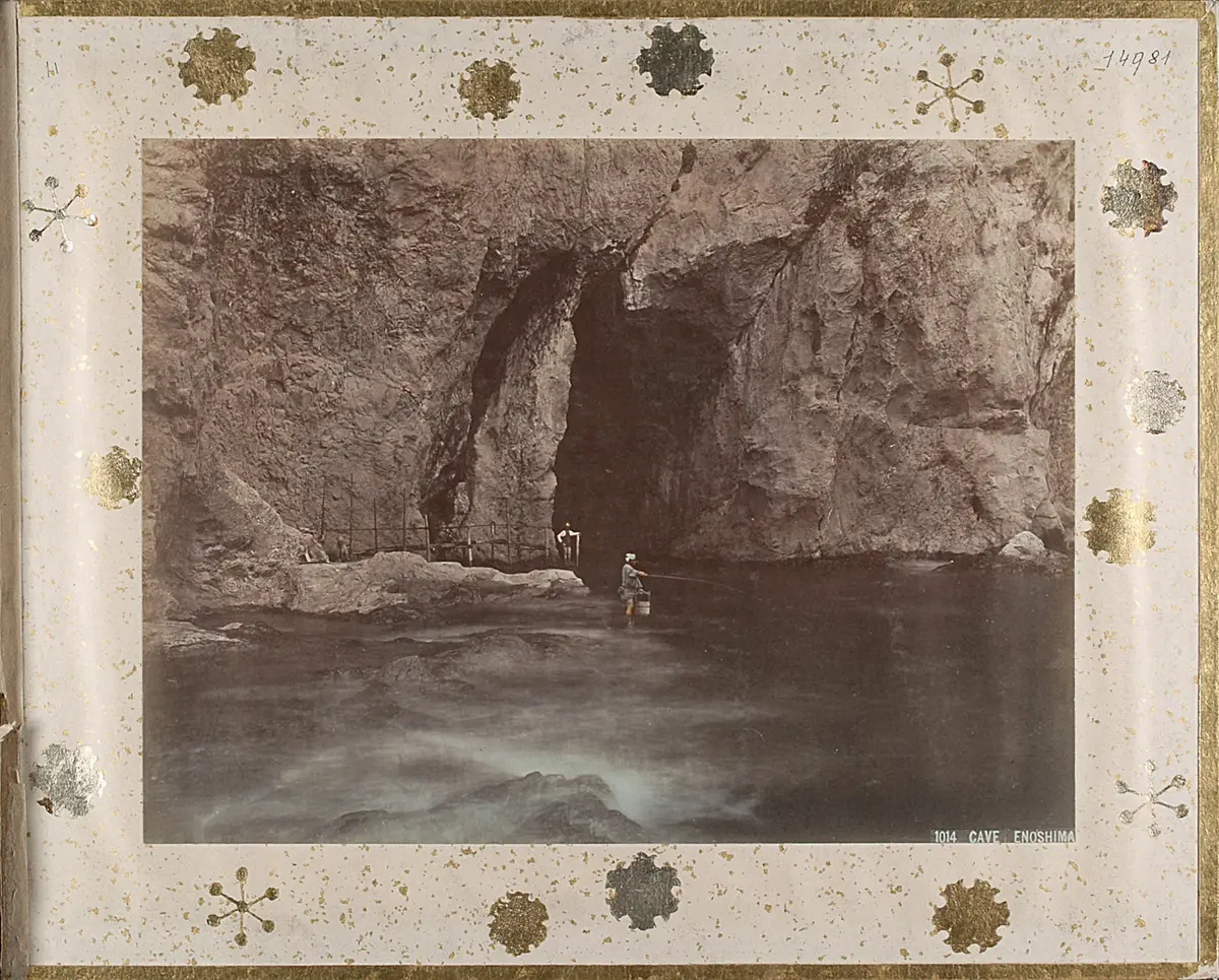 1014. Cave Enoshima; Fischer