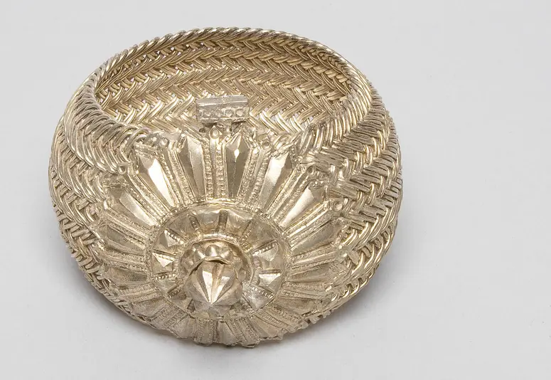 Armschmuck