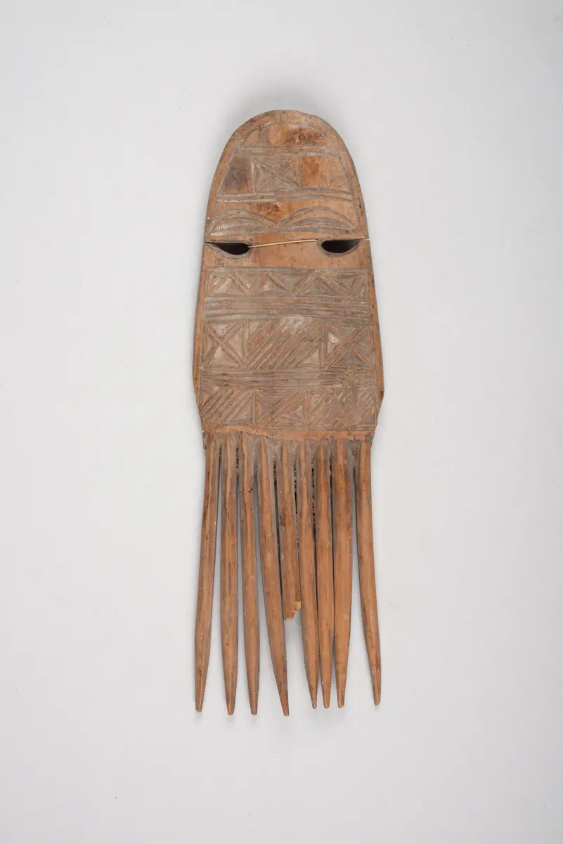 Comb