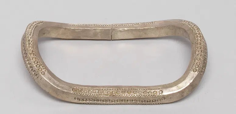 Beinschmuck