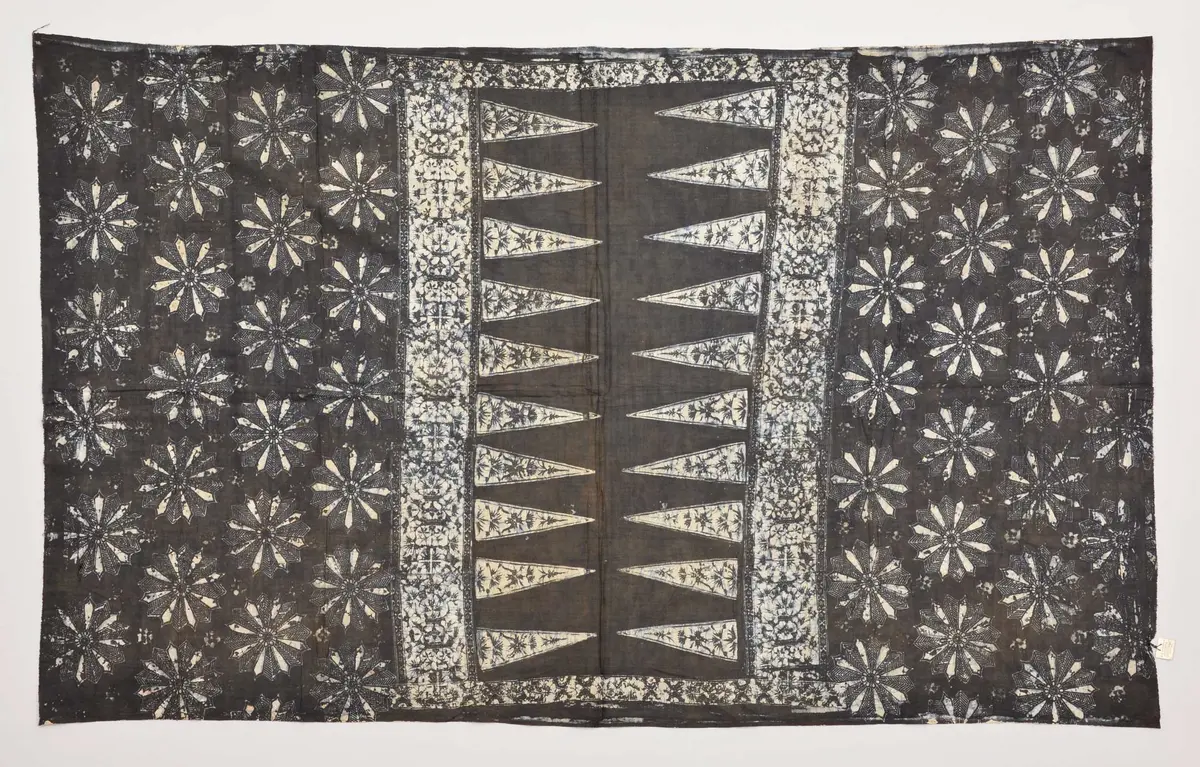 Sarong, Batik