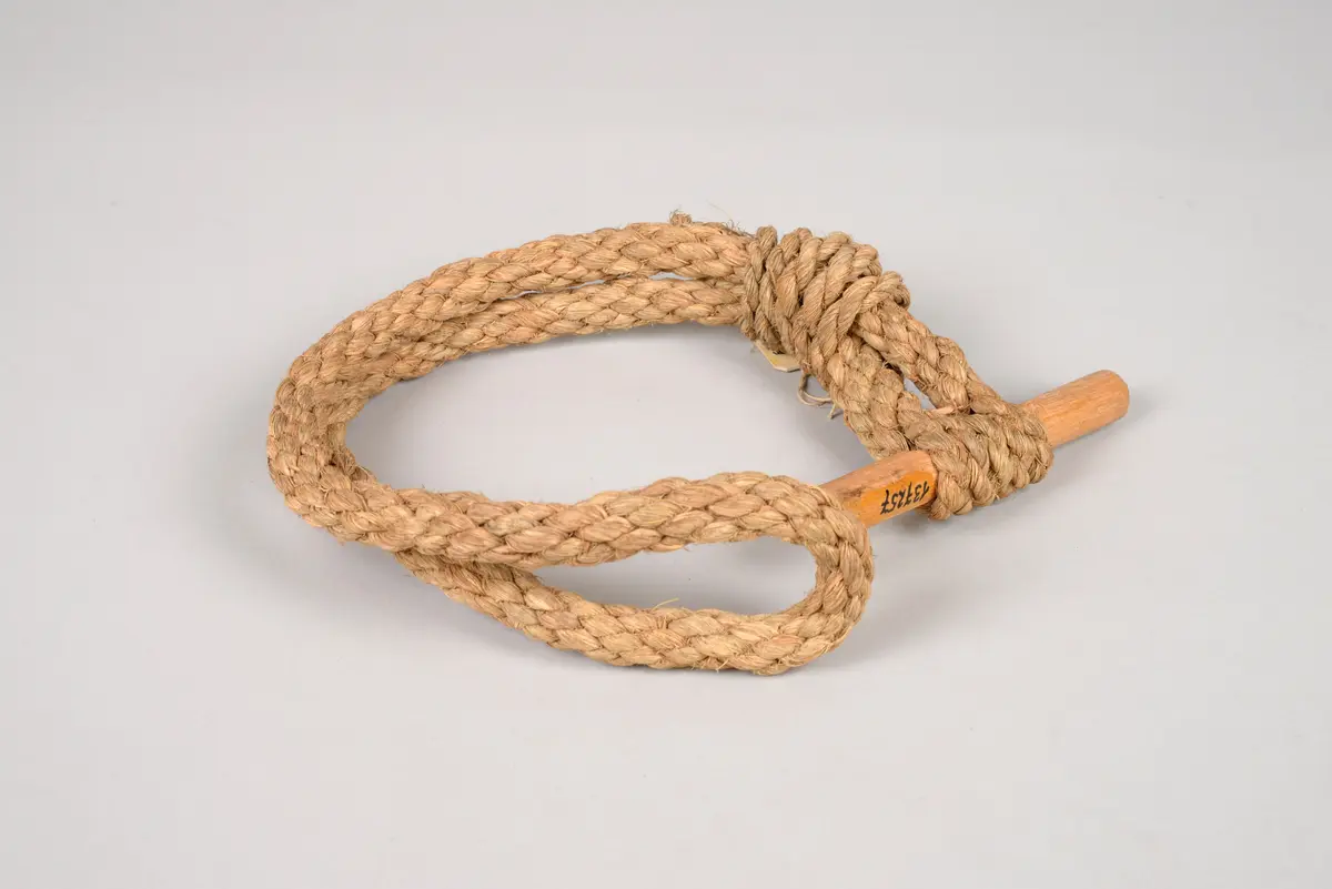Cuff for Camels