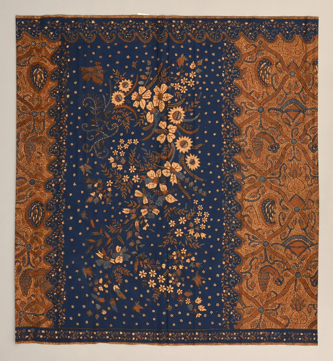 Sarong, Batik
