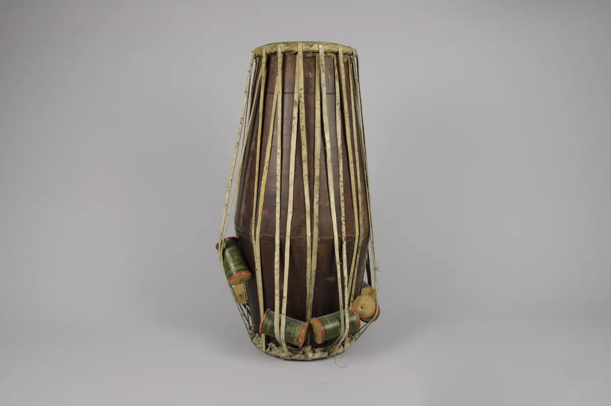 Musikinstrument, Mridanya