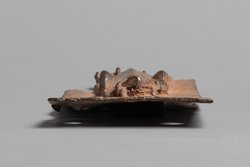 Reliefplatte: Krokodilskopf