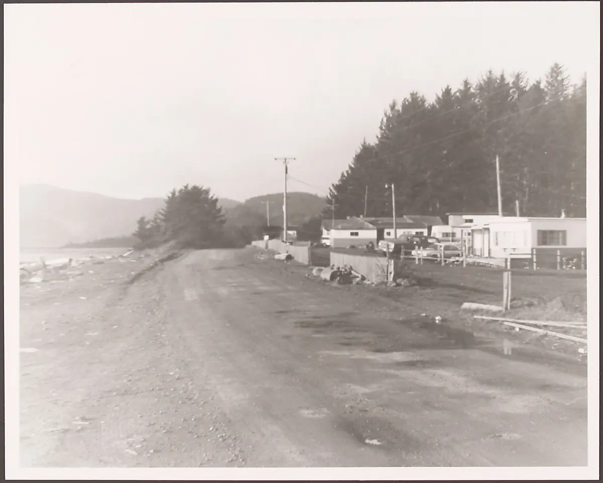 Coastal road with the house of Isabell Ides, Makah Indian Reservation