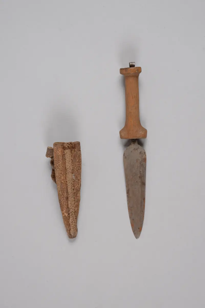 Knife