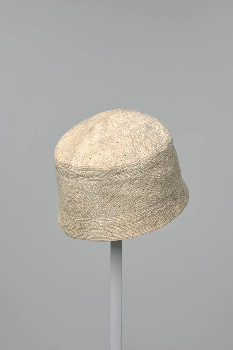 Kopfbedeckung