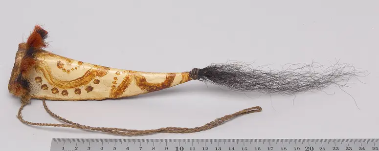 Brustschmuck