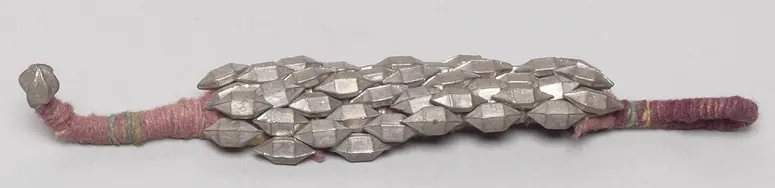 Armschmuck