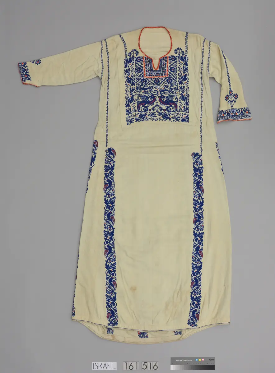 Frauenkleid