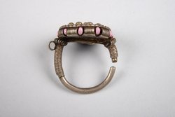 Ohrschmuck