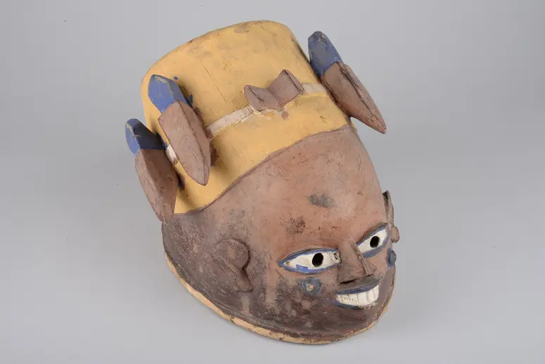 Tanzmaske