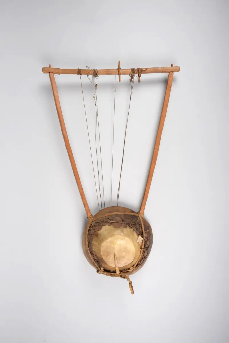 Instrument: Lute