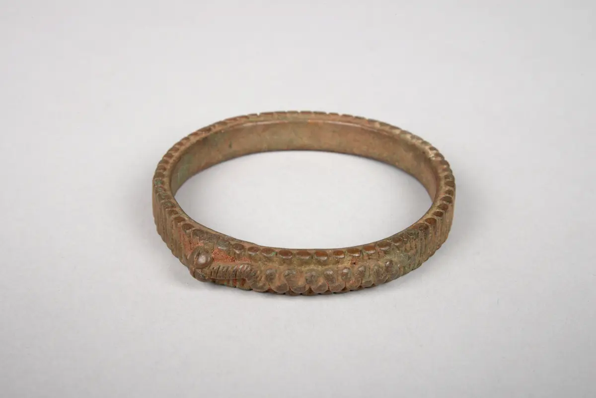 Armband einer verheirateten Frau 