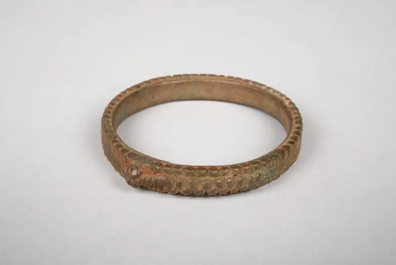 Armband einer verheirateten Frau