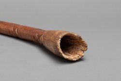 Elfenbeinzahn mit Königsmarke