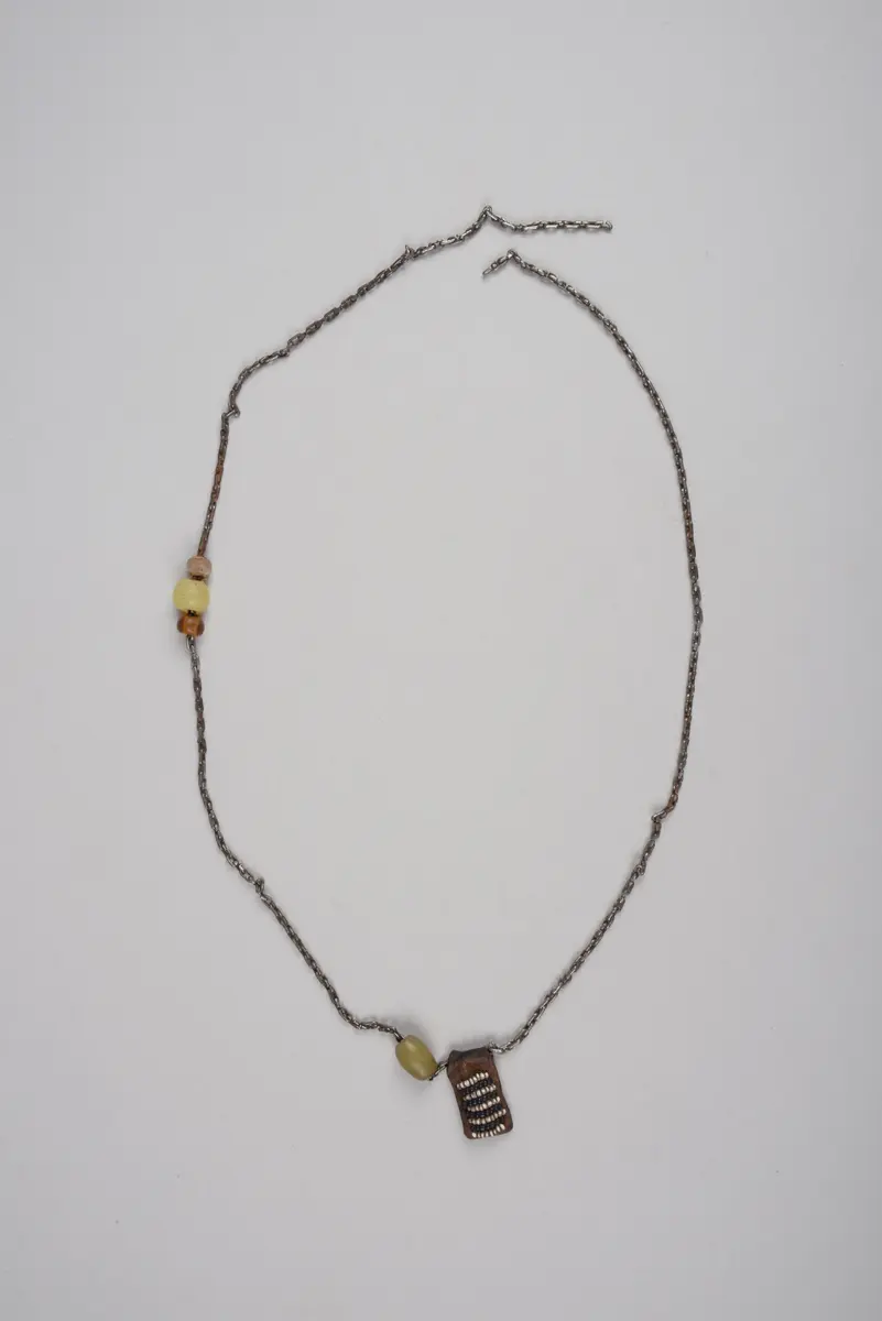 Kette mit Anhänger