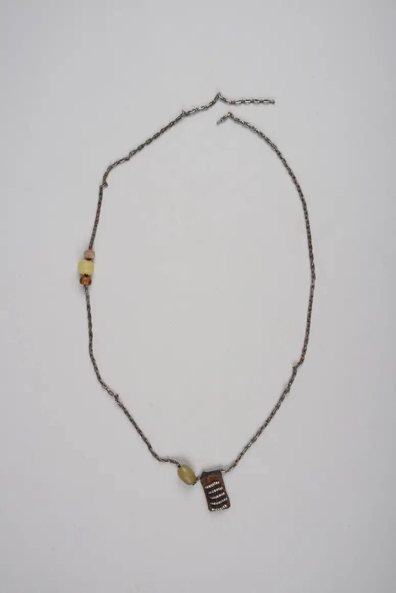 Kette mit Anhänger
