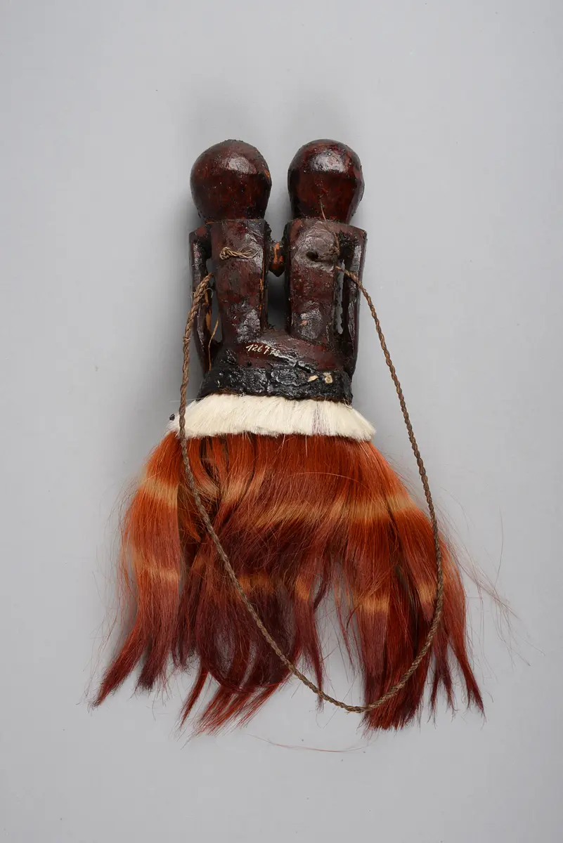 Brustschmuck