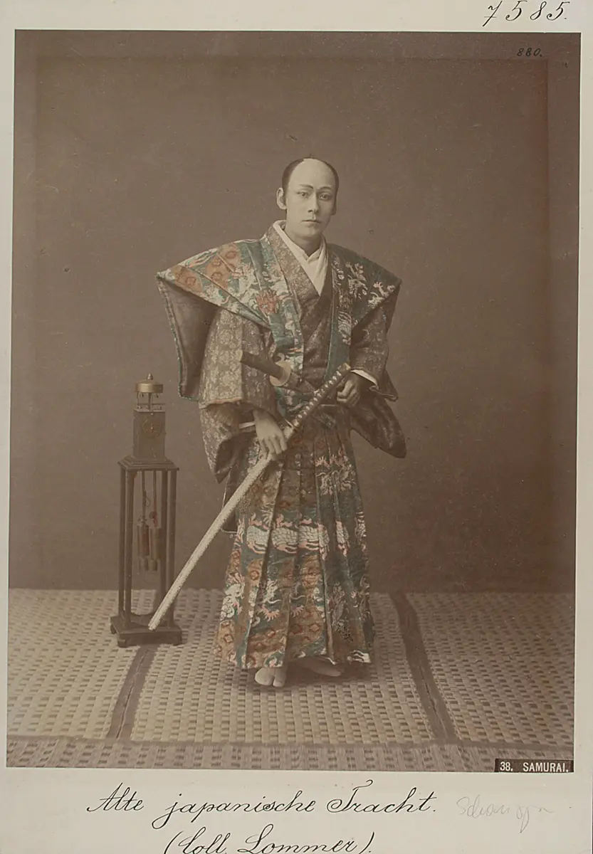 Alte japanische Tracht