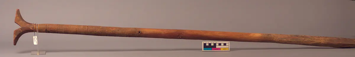 Zierpfosten eines Zelts