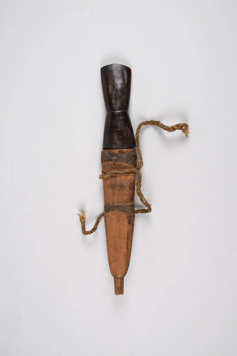 Messer mit Scheide
