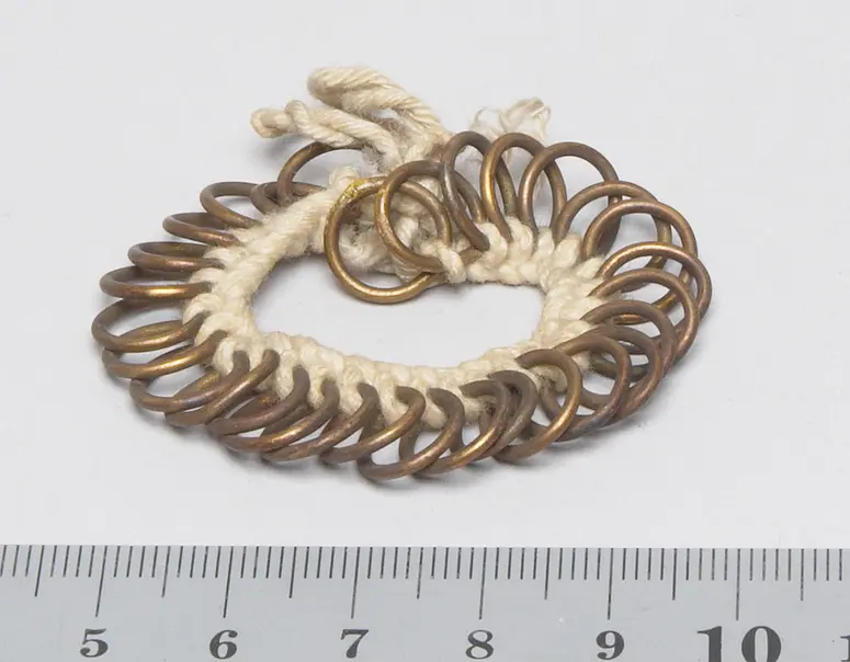 Armschmuck