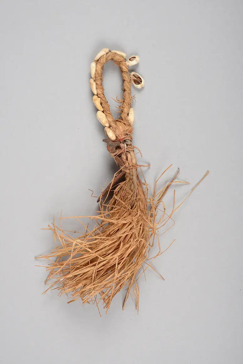 Schmuck (?)