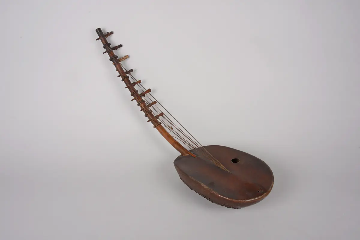Instrument: Gitarre