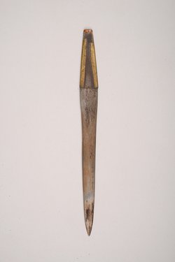 Messer mit Scheide