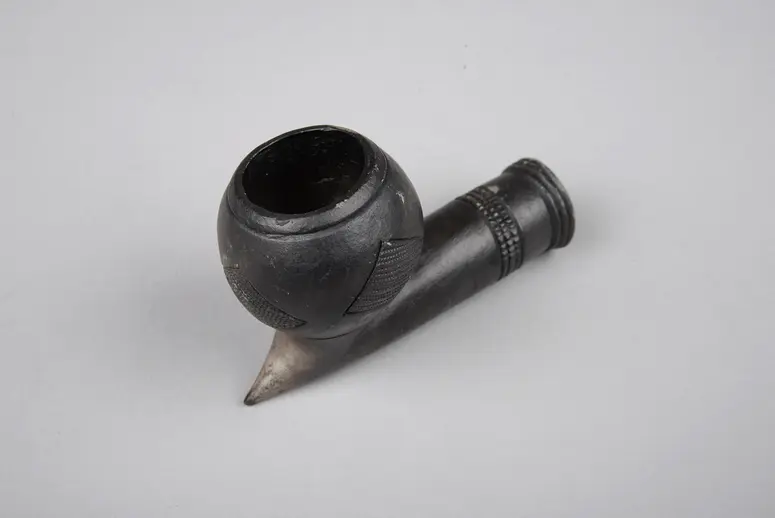Tobacco Pipe Head