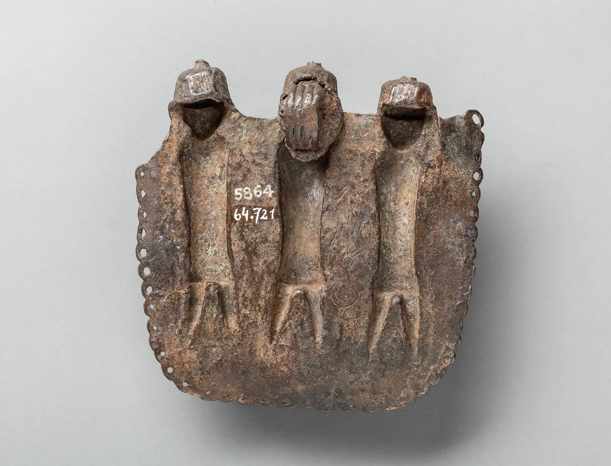 Pendant, Royal Triad