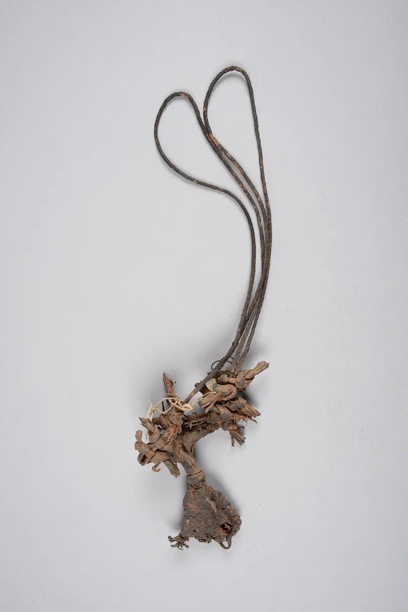Halskette (Amulett)