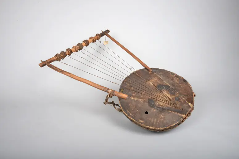 Instrument: Laute