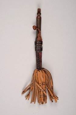 Messer mit Scheide