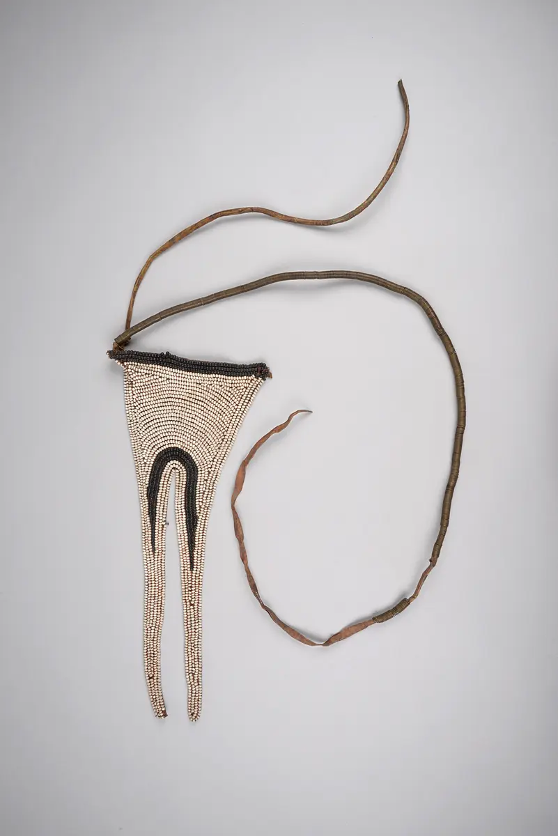 Brustschmuck