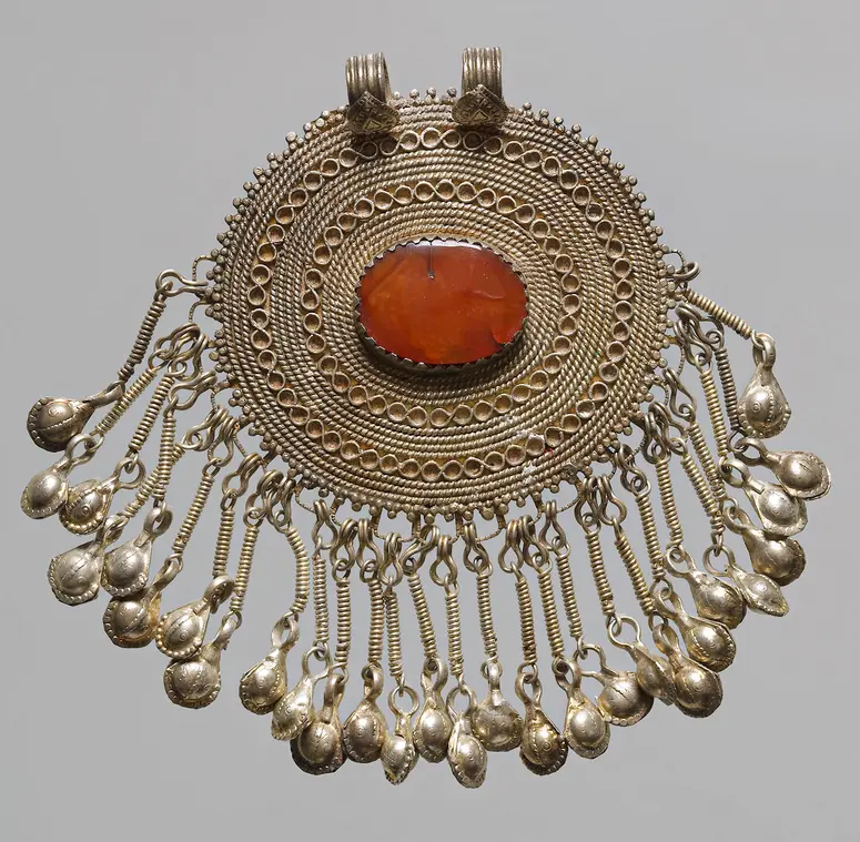 Kappenschmuck