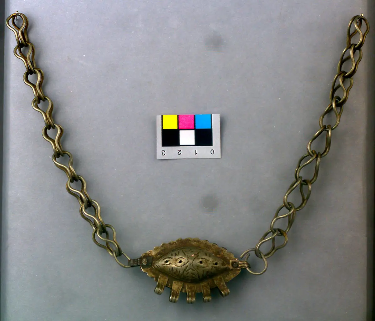 Silberschmuck: Fibelkette