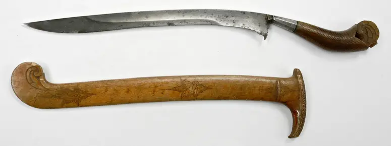 Dagger knife