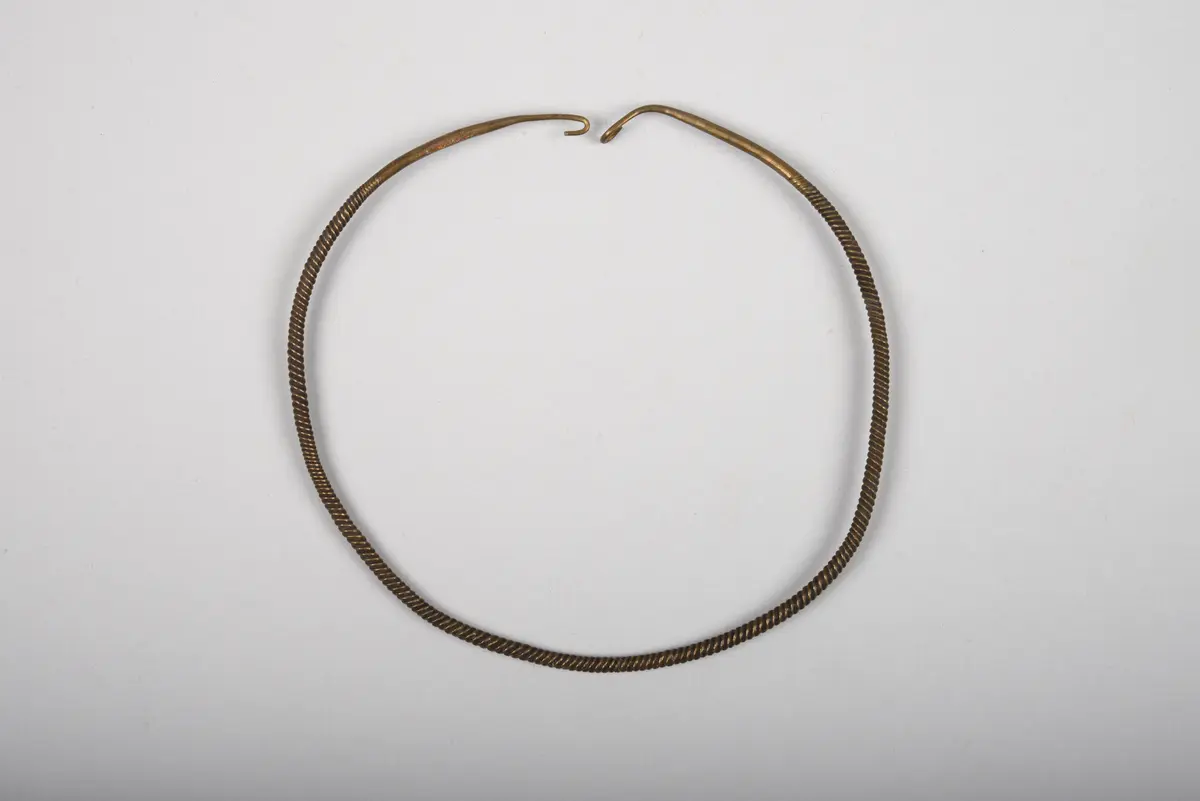 Beinschmuck