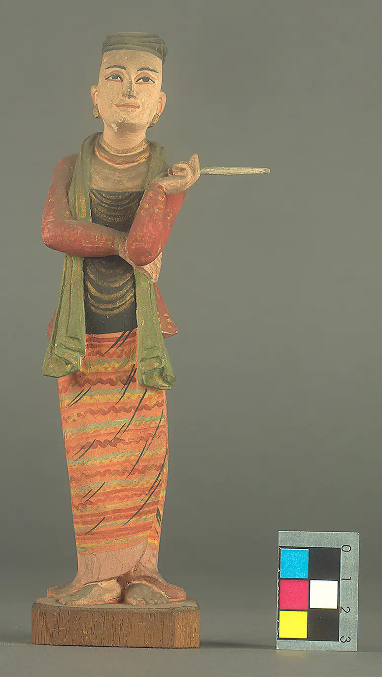 Holzfigur: Birmanin