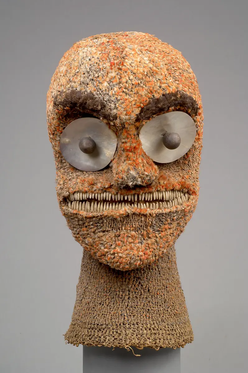 Feather bust of a god