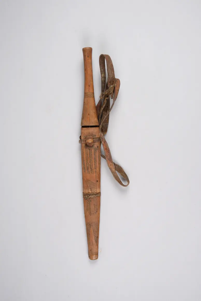 Messer mit Scheide