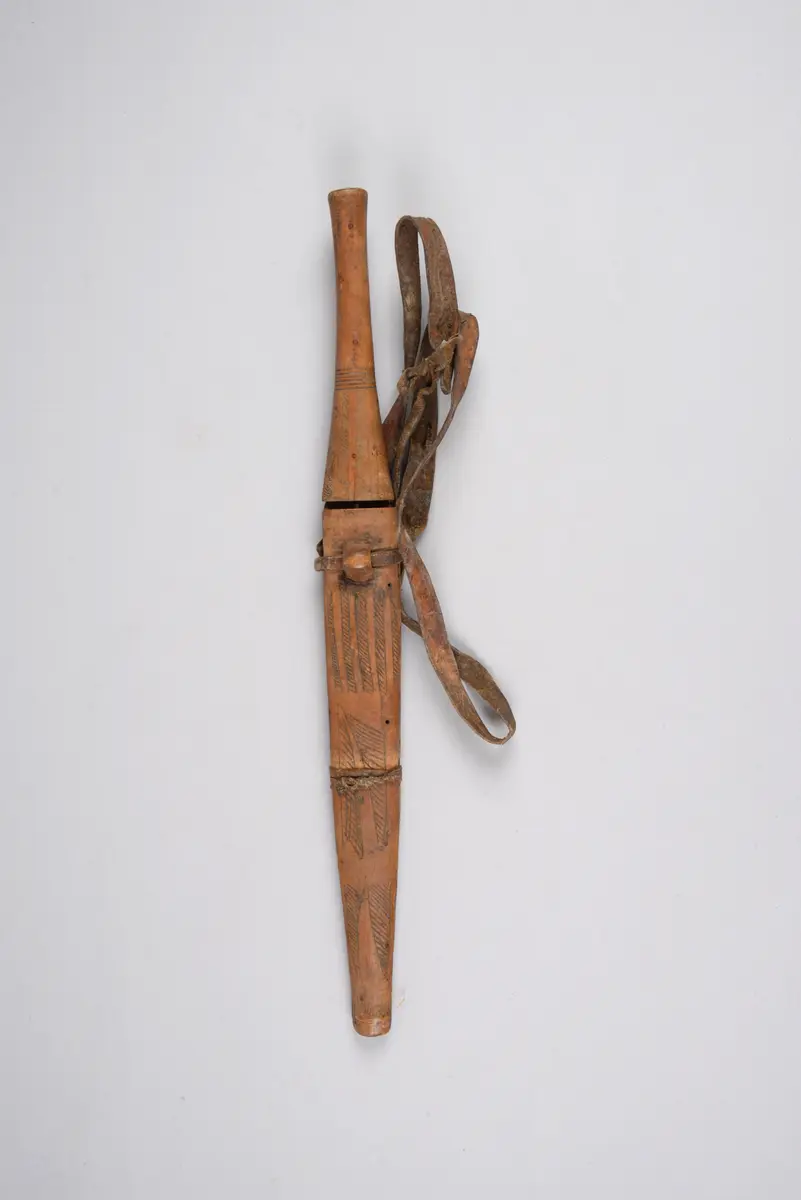 Messer mit Scheide