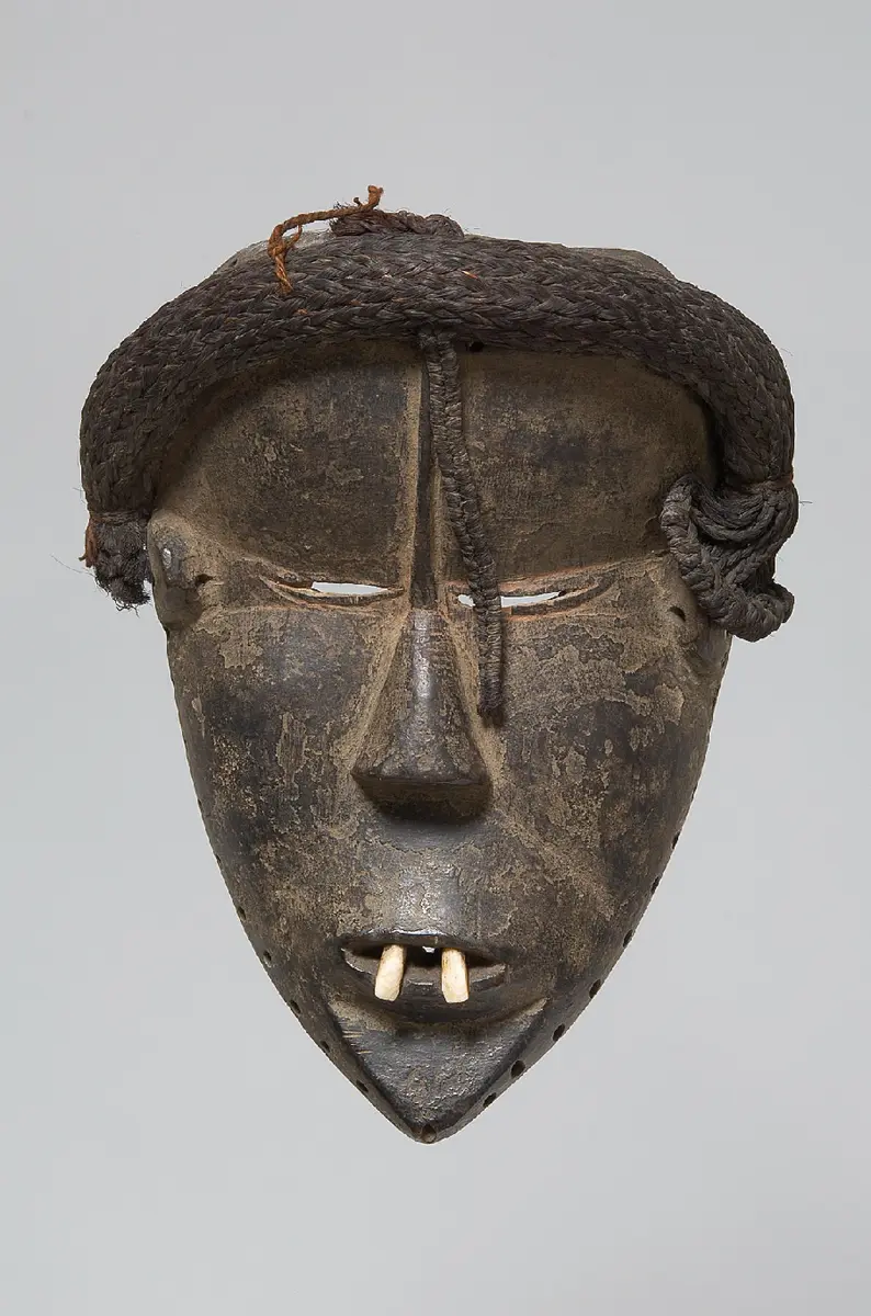 Weibliche Maske