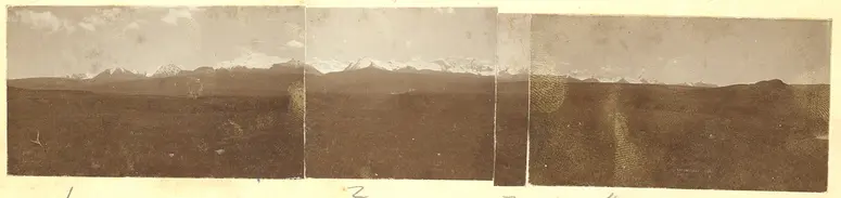 Sary-Dschas Tal, Bergkette von Etschkili-Tasch aus