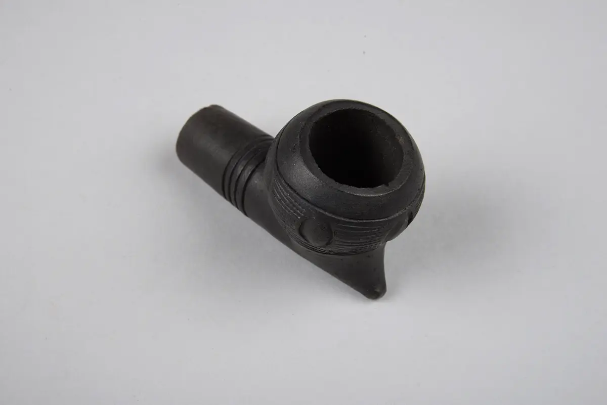 Tobacco Pipe Head