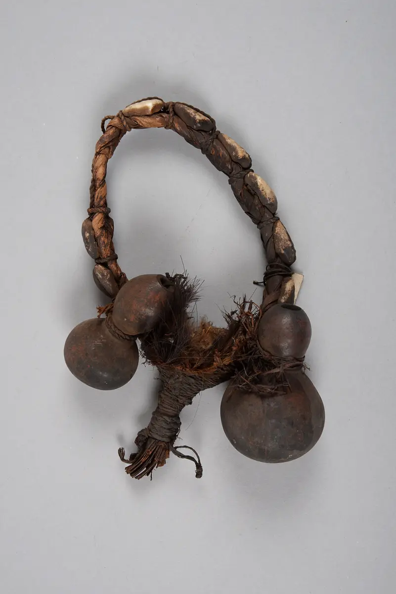 Halskette (Amulett)