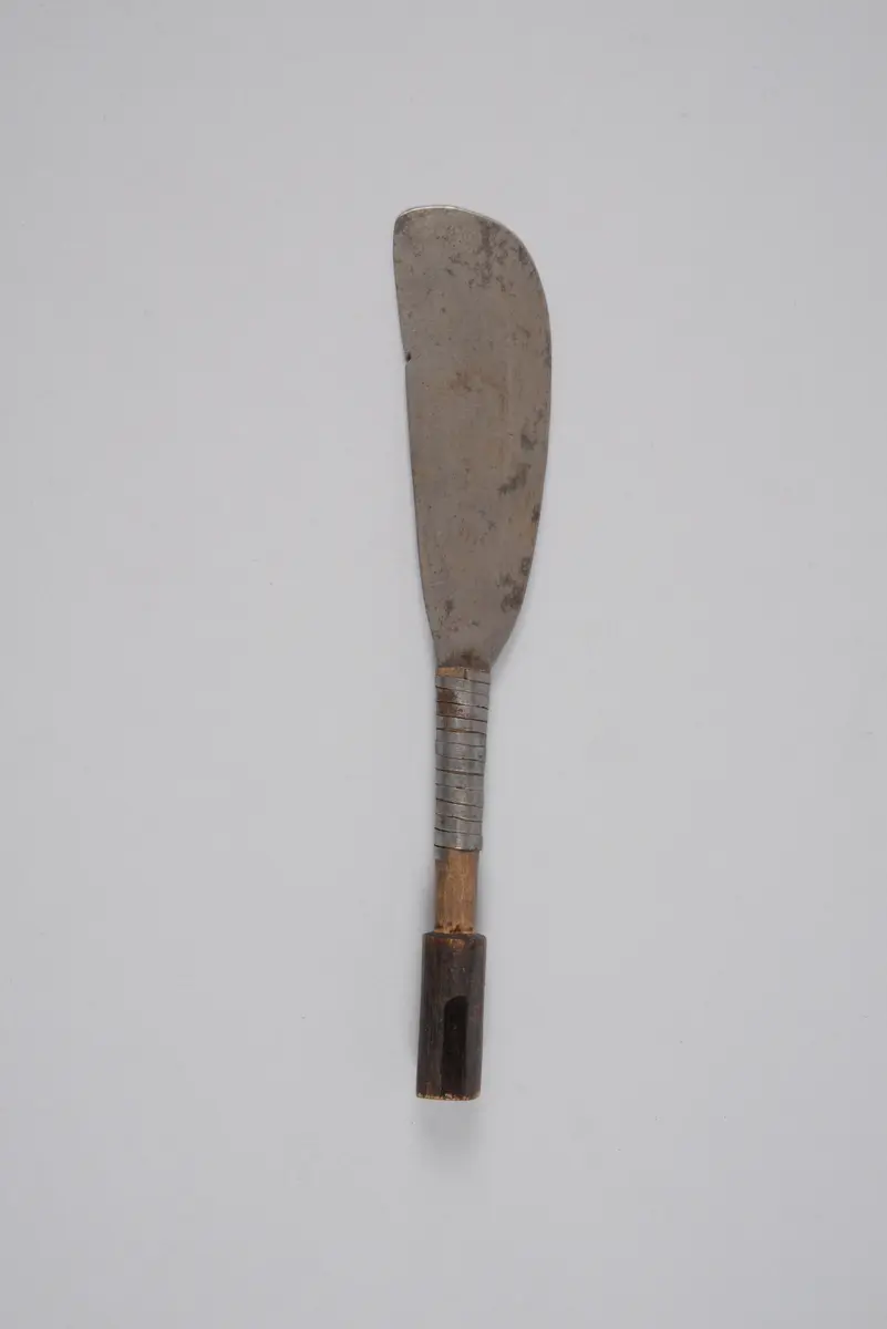 Knife